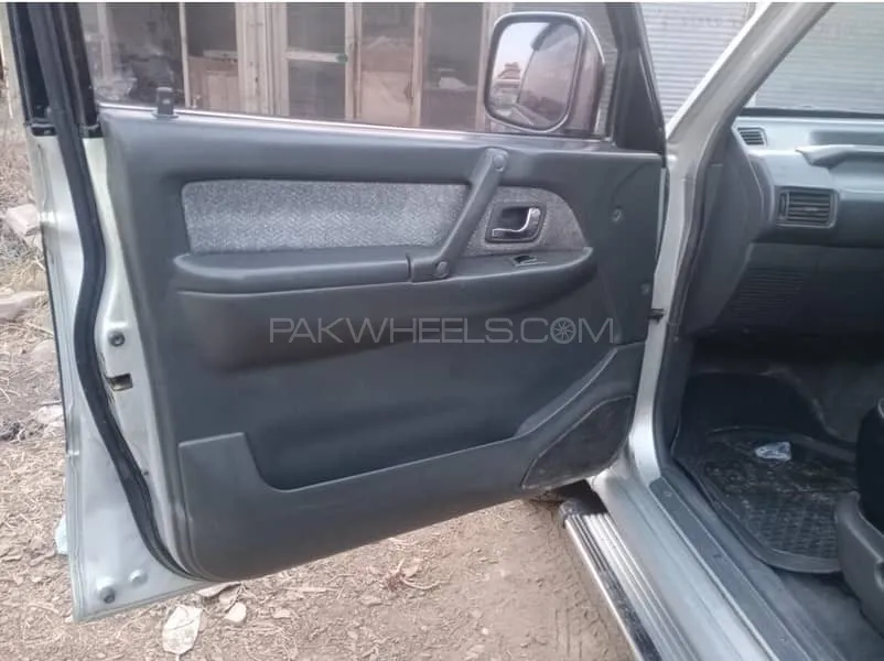 Mitsubishi Ek Wagon 1995 for Sale in Khanewal Image-1