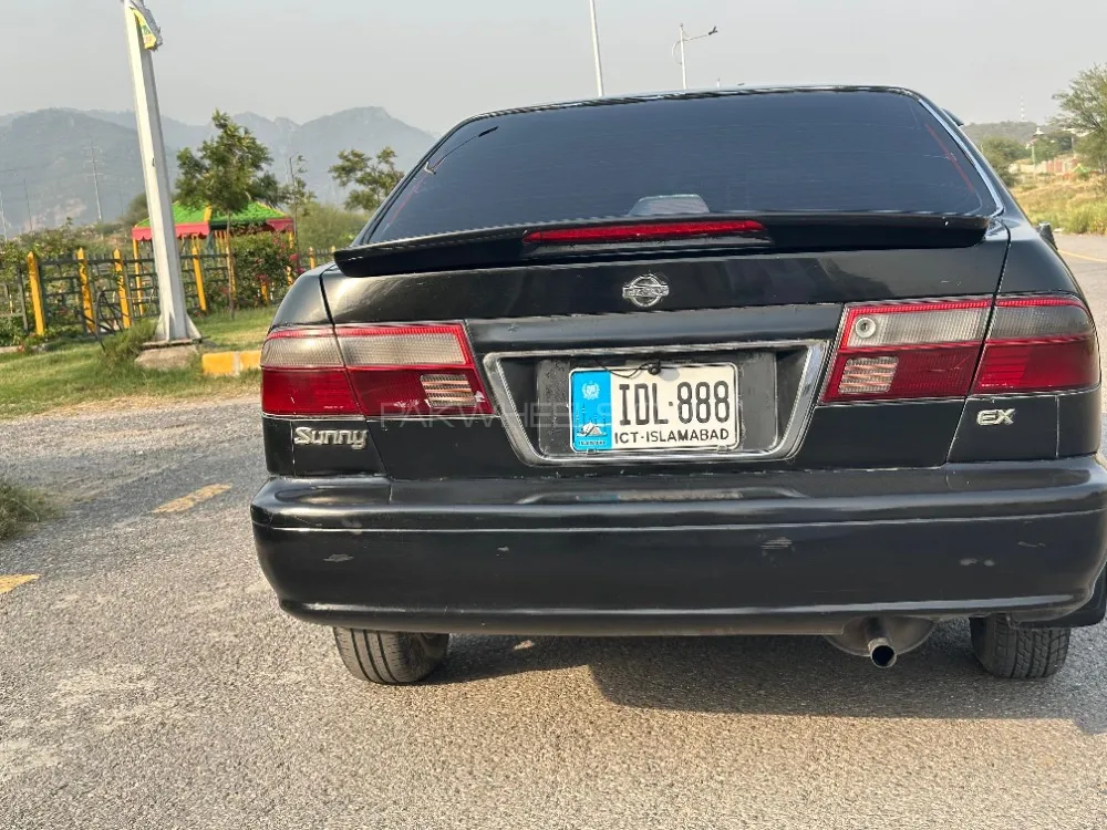Nissan Sunny 2003 for Sale in Islamabad Image-1