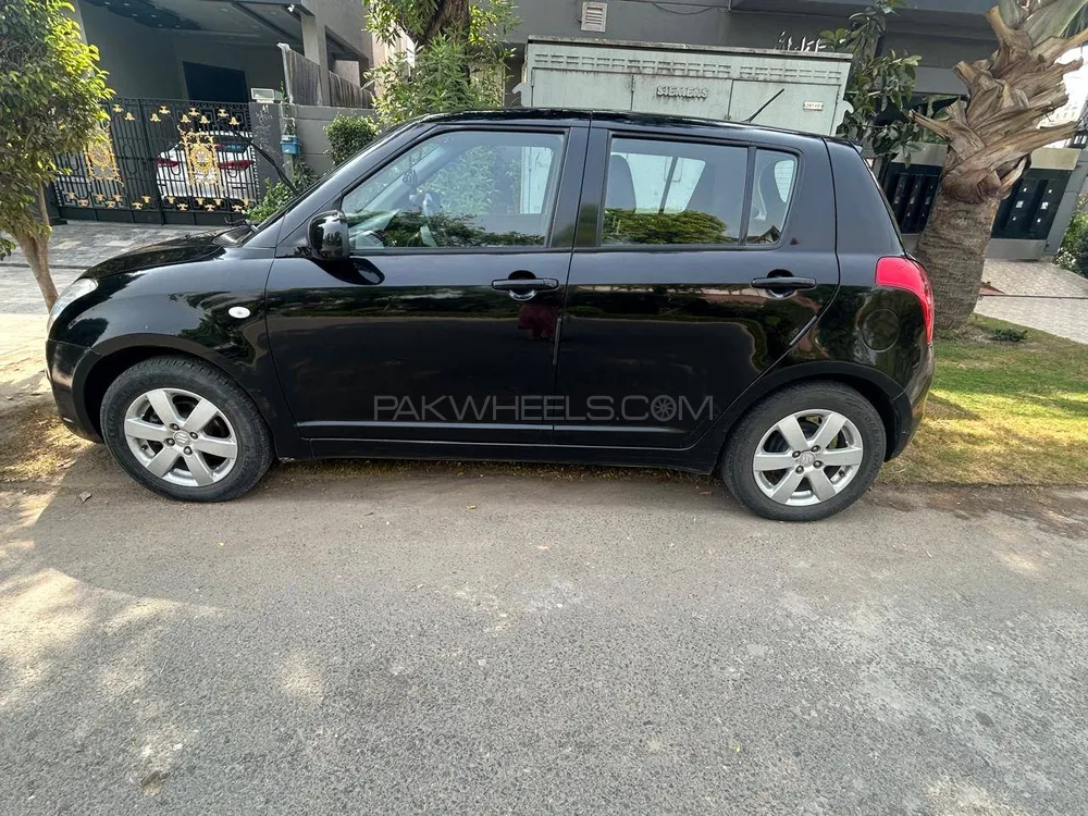 سوزوکی سوئفٹ 2017 for Sale in لاہور Image-1