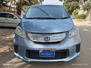 Honda Freed 2013 for Sale