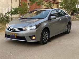 Toyota Corolla Altis Grande CVT-i 1.8 2015 for Sale