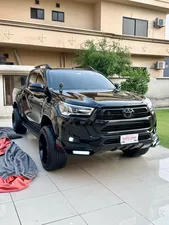 Toyota Hilux Revo V Automatic 2.8 2023 for Sale