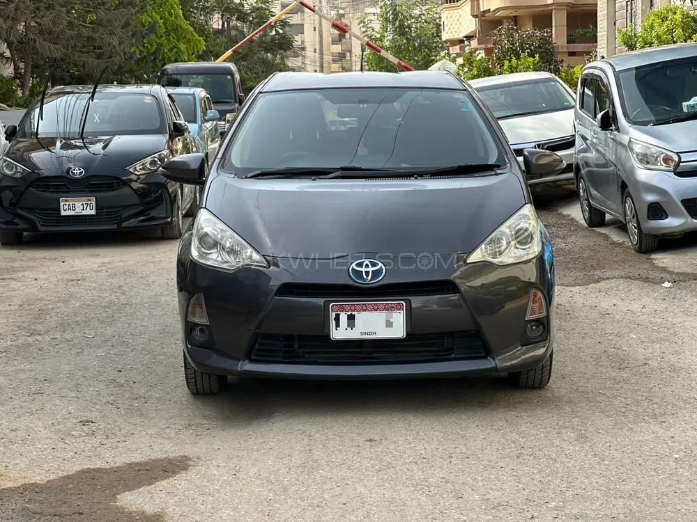 Toyota Aqua 2013 for Sale in Karachi Image-1