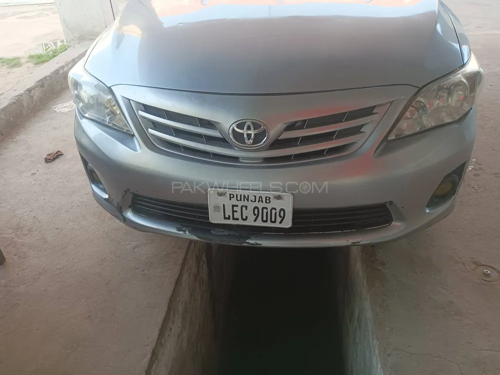 Toyota Corolla 2011 for Sale in Gujrat Image-1