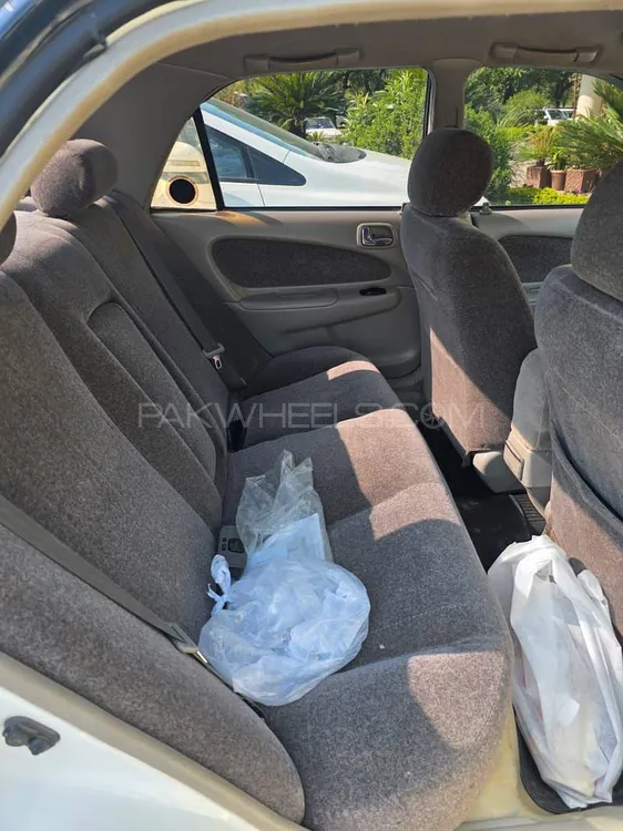 Toyota Corolla 2000 for Sale in Islamabad Image-1