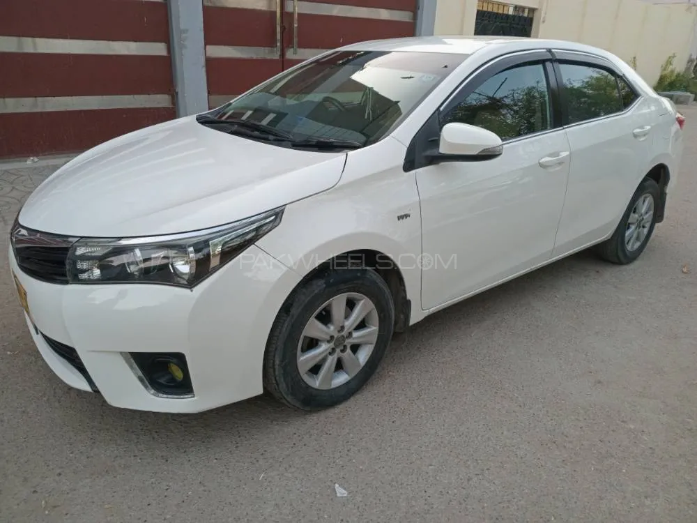 Toyota Corolla 2017 for Sale in Karachi Image-1