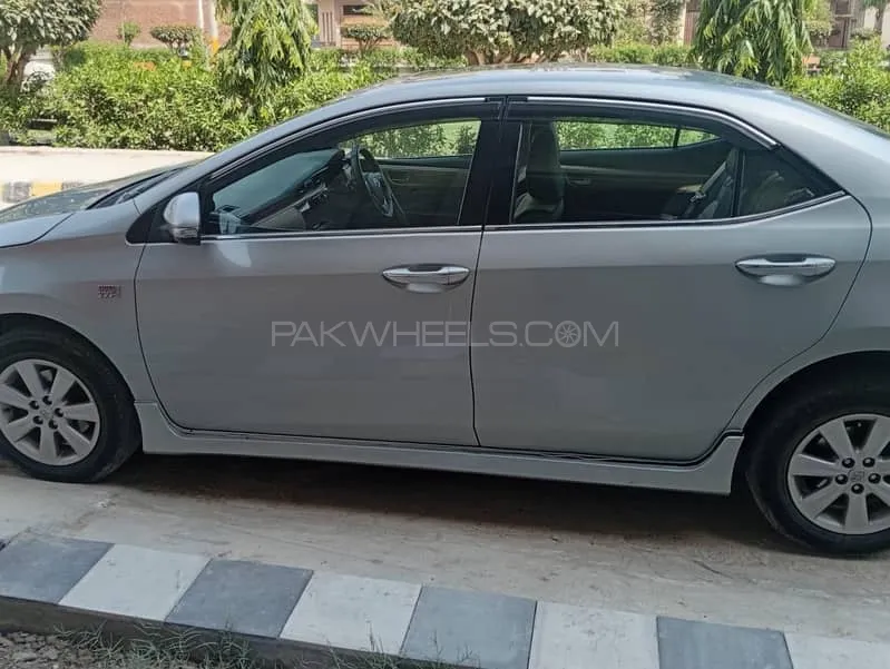 ٹویوٹا کرولا 2014 for Sale in فیصل آباد Image-1