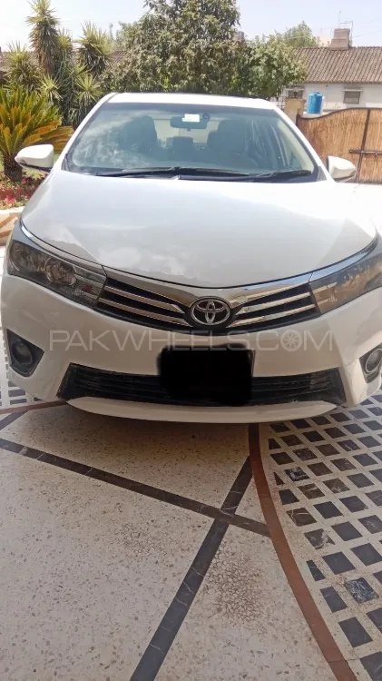 Toyota Corolla 2015 for Sale in Islamabad Image-1