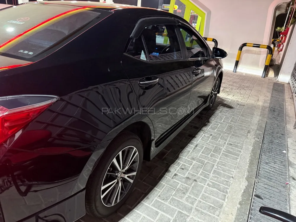 Toyota Corolla 2023 for Sale in Islamabad Image-1