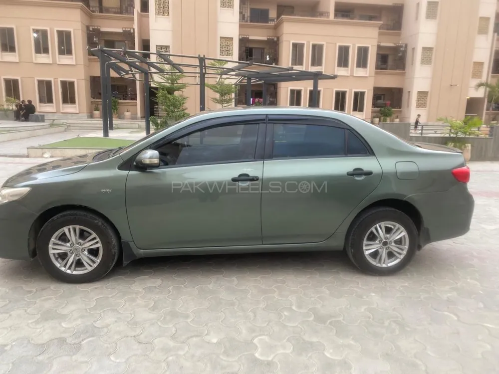 Toyota Corolla 2011 for Sale in Karachi Image-1