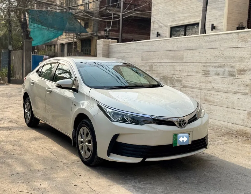 Toyota Corolla 2019 for Sale in Lahore Image-1