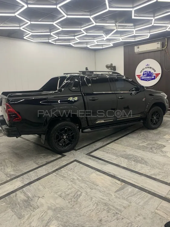 Toyota Hilux 2021 for Sale in Gujranwala Image-1