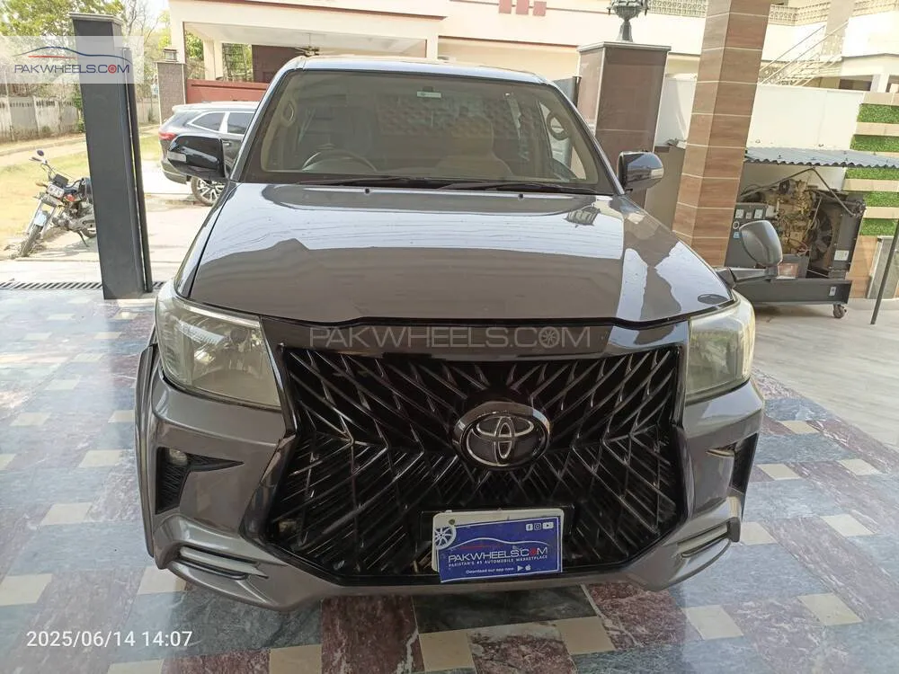 Toyota Hilux 2013 for Sale in Gujranwala Image-1