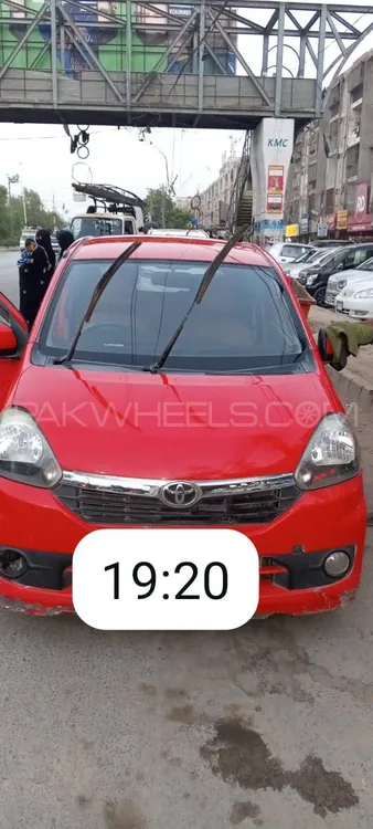 Toyota Pixis Epoch 2014 for Sale in Karachi Image-1