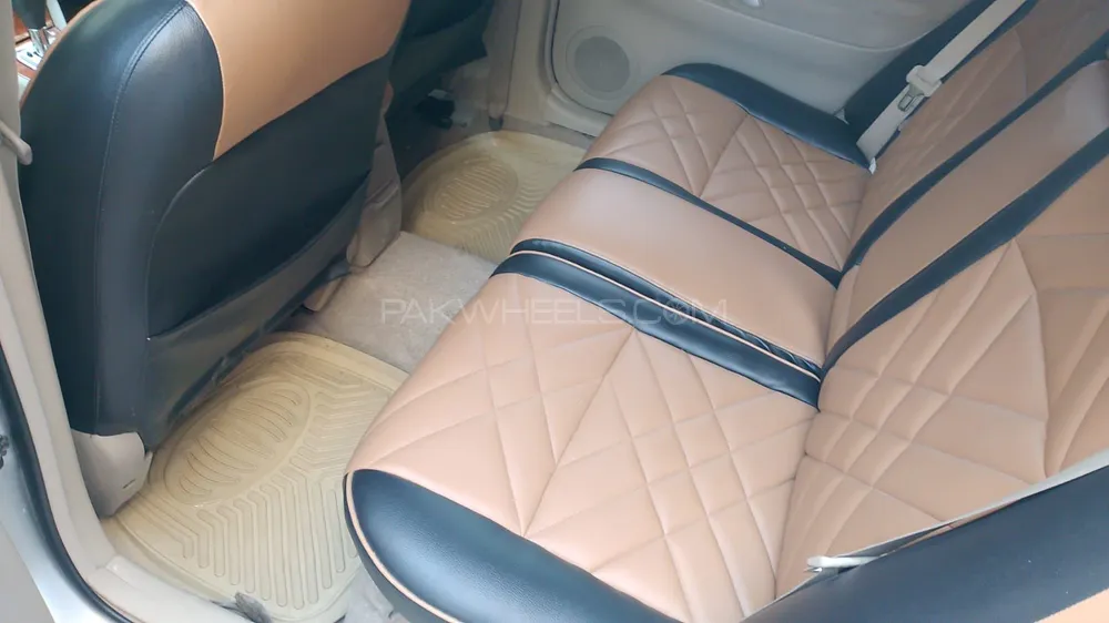 Toyota Premio 2003 for Sale in Karachi Image-1
