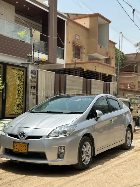 Toyota Prius 2010 for Sale in Karachi Image-1