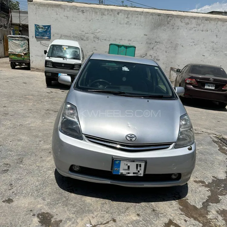 ٹویوٹا پریوس 2011 for Sale in اسلام آباد Image-1