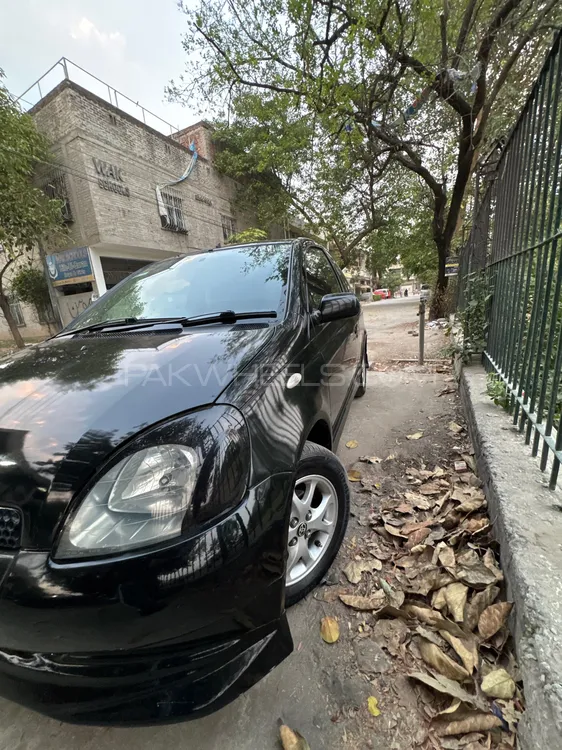 Toyota Vitz 1999 for Sale in Gujranwala Image-1