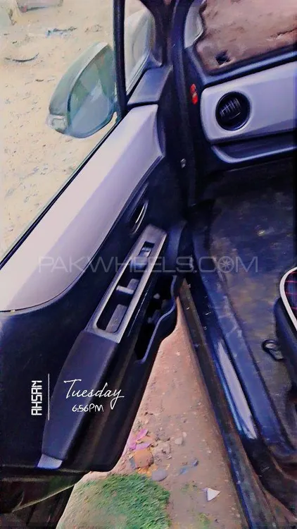 Toyota Vitz 2011 for Sale in Karachi Image-1