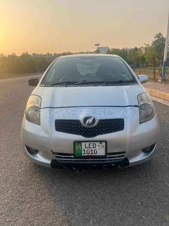 Toyota Vitz 2006 for Sale in Islamabad Image-1