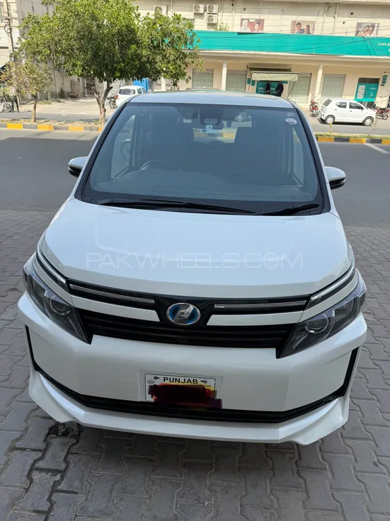 ٹویوٹا ووکسی 2017 for Sale in بہاولپور Image-1