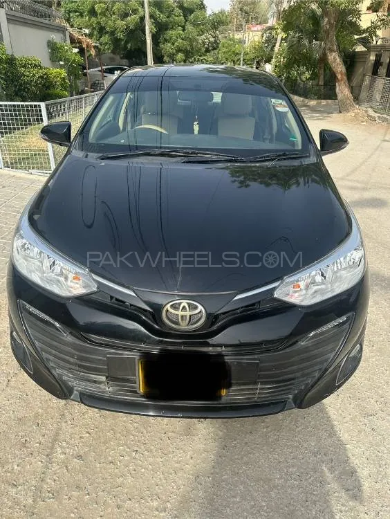 Toyota Yaris Sedan 2020 for Sale in Karachi Image-1