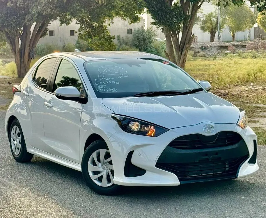 Toyota Yaris Hatchback 2022 for Sale in Lahore Image-1