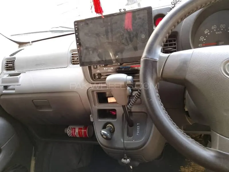 Daihatsu Hijet 2011 for Sale in Karachi Image-1