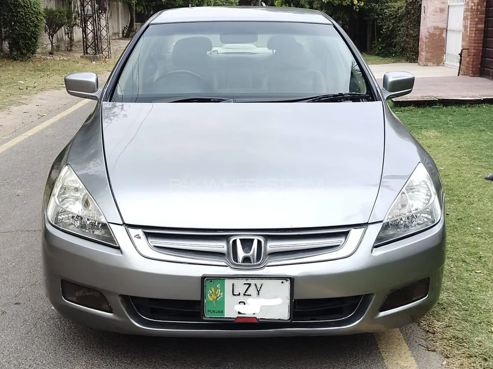 Honda Accord 2005 for Sale in Lahore Image-1