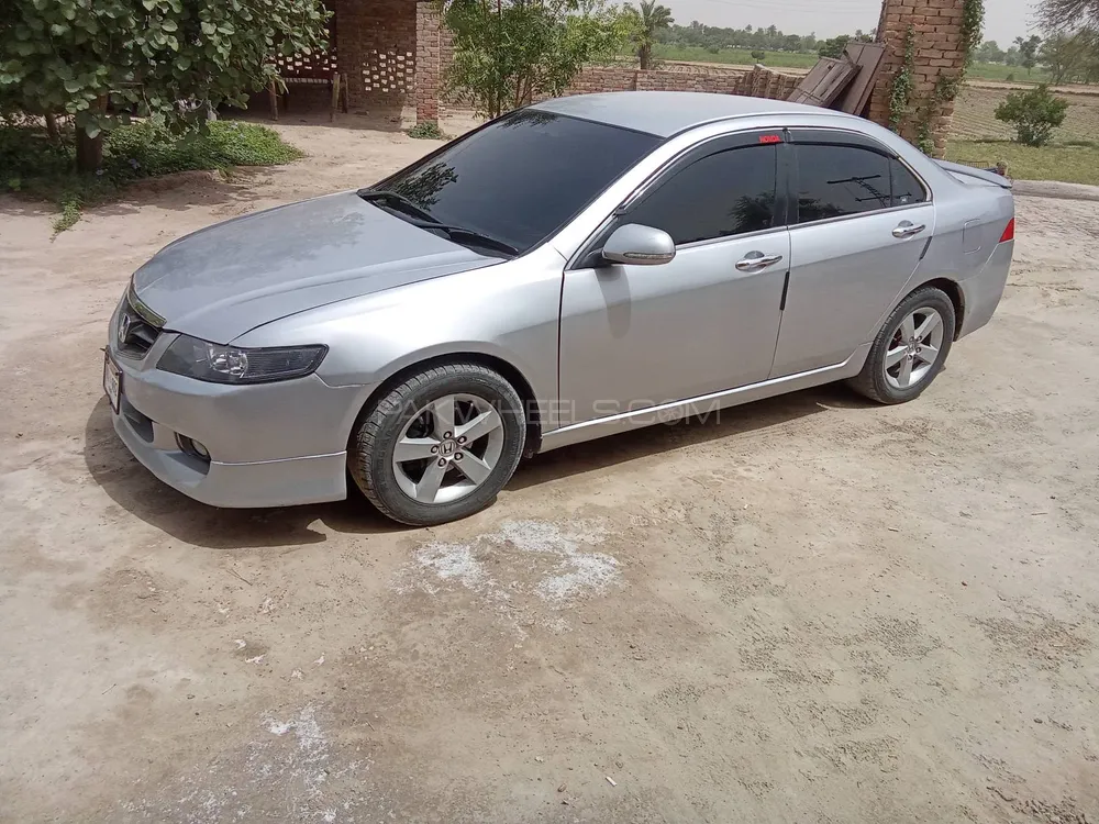 Honda Accord 2002 for Sale in Lahore Image-1