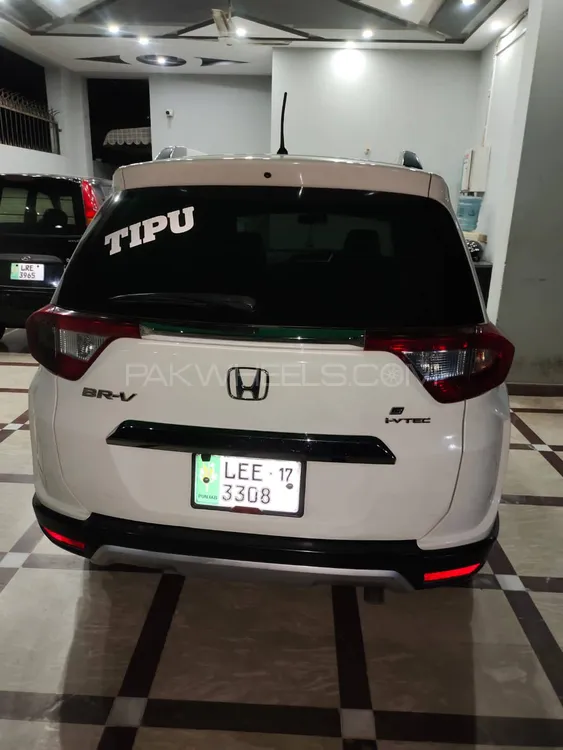 Honda BR-V 2017 for Sale in Lahore Image-1
