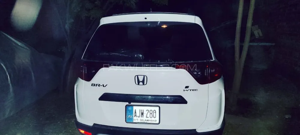 Honda BR-V 2018 for Sale in Gujranwala Image-1