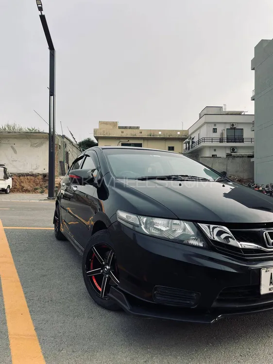 Honda City 2017 for Sale in Islamabad Image-1