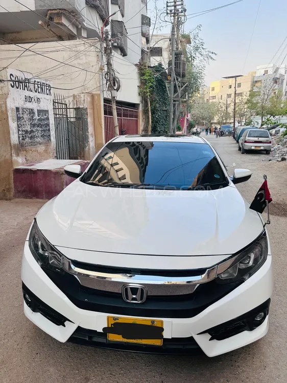 Honda Civic 2017 for Sale in Karachi Image-1