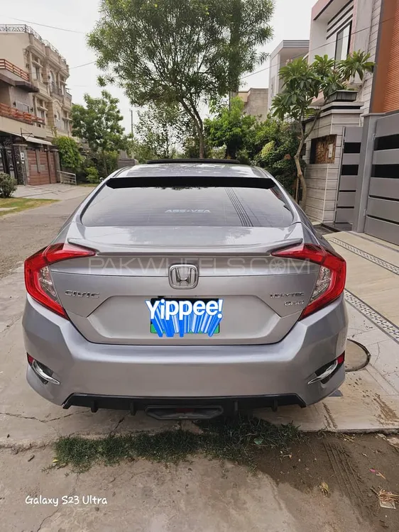 Honda Civic 2016 for Sale in Lahore Image-1