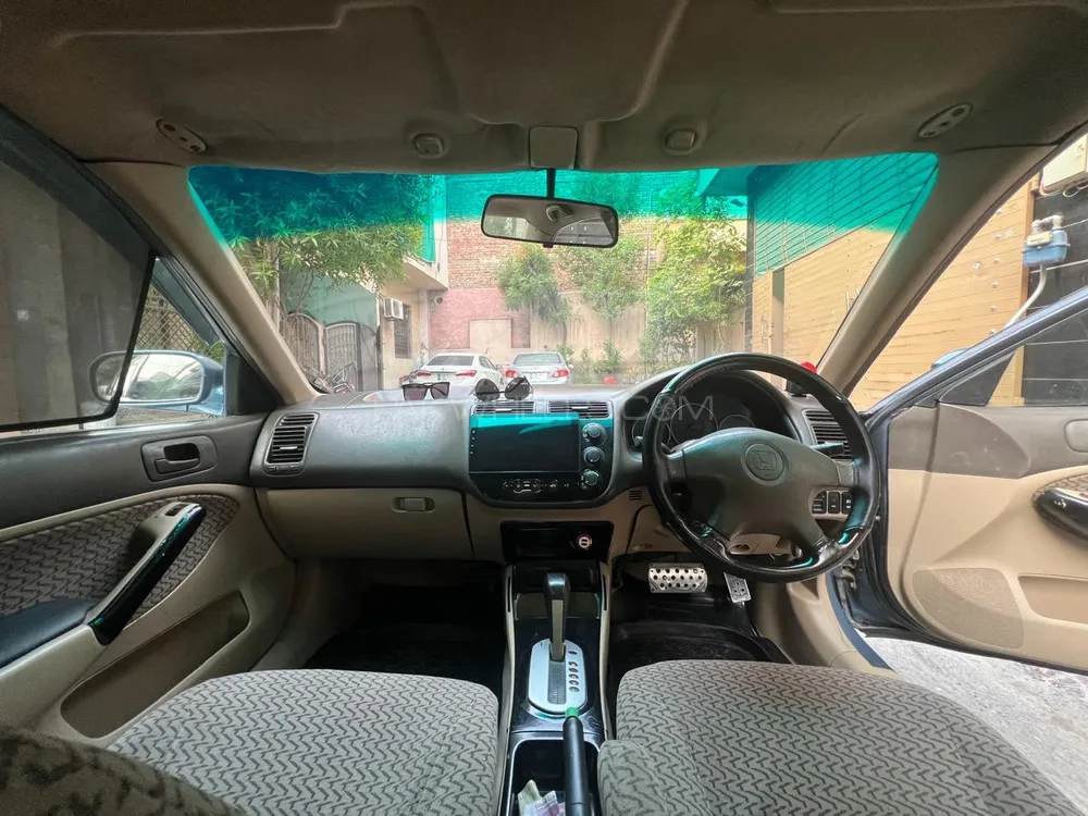 Honda Civic 2004 for Sale in Faisalabad Image-1