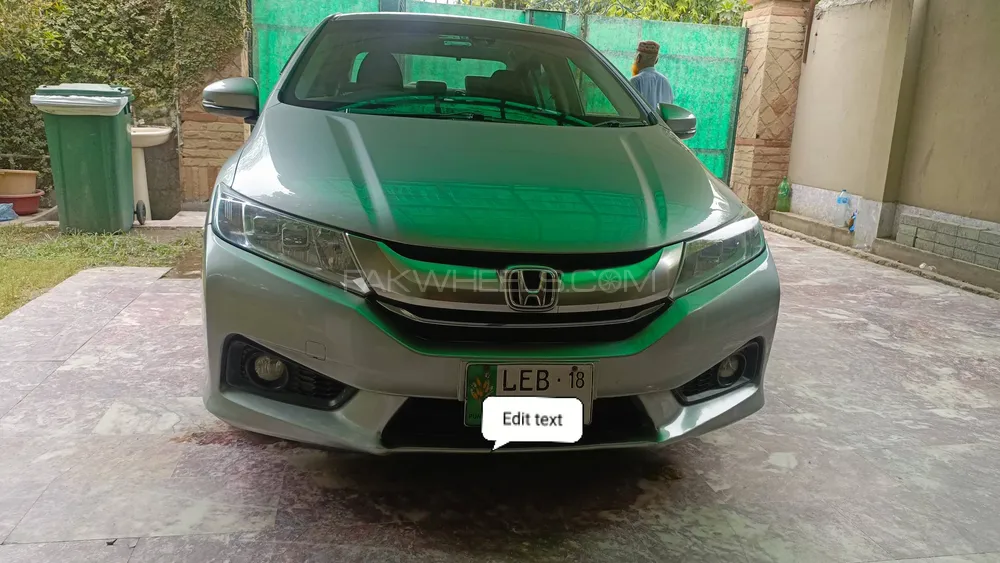 Honda Grace Hybrid 2015 for Sale in Lahore Image-1
