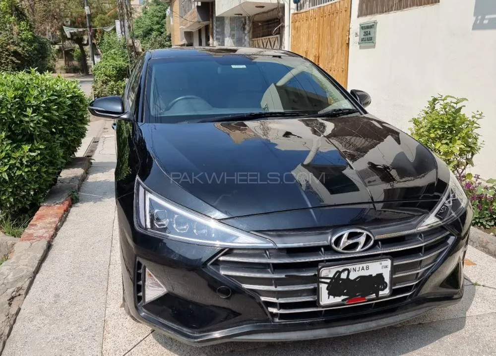 Hyundai Elantra 2021 for Sale in Lahore Image-1