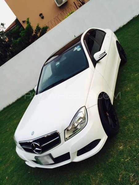 Mercedes Benz C Class 2012 for Sale in Lahore Image-1