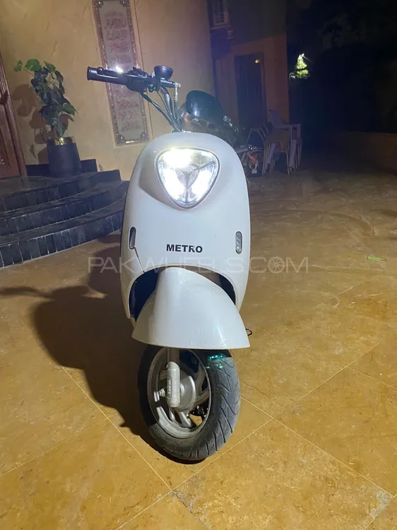 میٹرو M6 Empower 2022 for Sale Image-1
