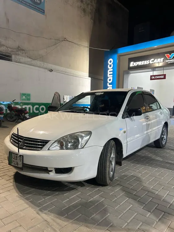 مٹسوبیشی لینسر 2012 for Sale in لاہور Image-1