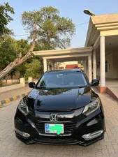 Honda Vezel Hybrid X 2014 for Sale