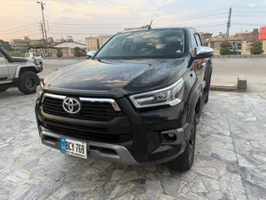 Toyota Hilux Revo V Automatic 2.8 2022 for Sale