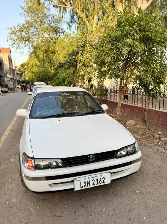 Toyota Corolla 2000 for Sale in Lahore Image-1