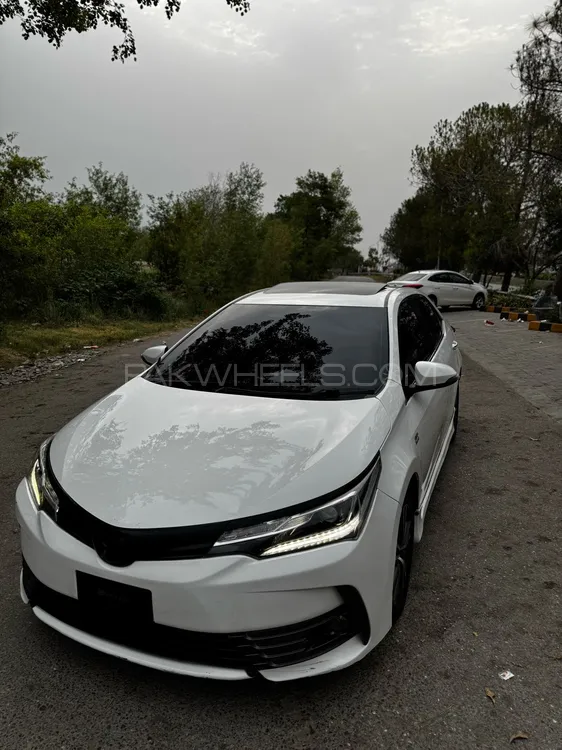 Toyota Corolla 2018 for Sale in Islamabad Image-1
