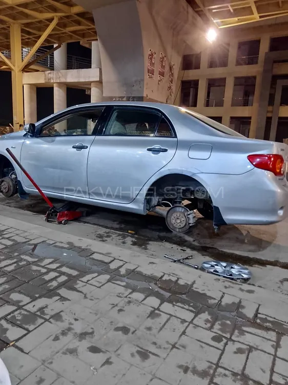 Toyota Corolla 2010 for Sale in Islamabad Image-1