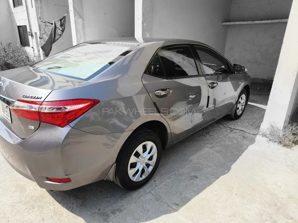 Toyota Corolla 2016 for Sale in Rawalpindi Image-1