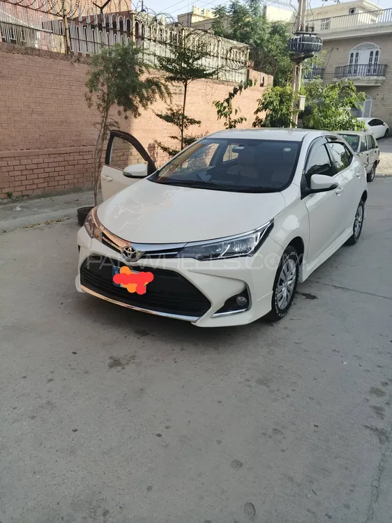 Toyota Corolla 2016 for Sale in Islamabad Image-1