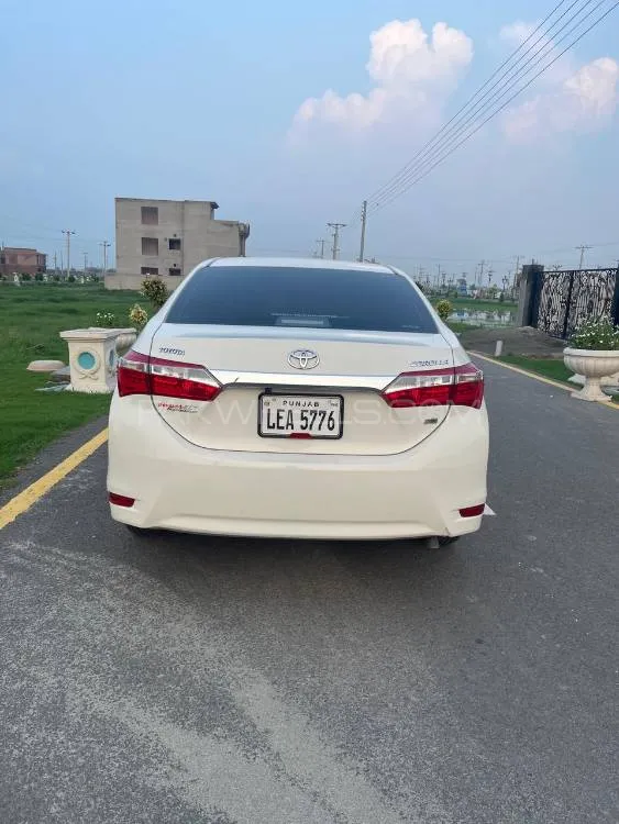 Toyota Corolla 2016 for Sale in Gujrat Image-1