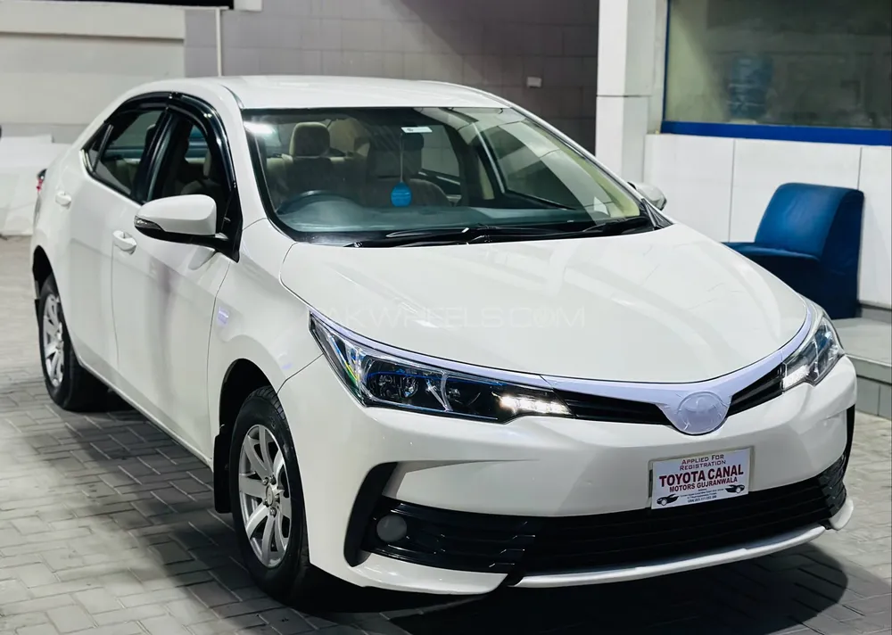 Toyota Corolla 2018 for Sale in Gujranwala Image-1